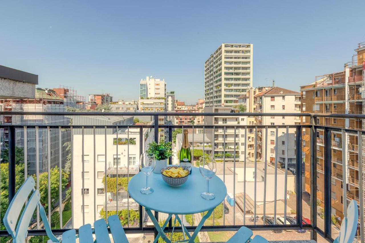 Ferrucci, 6 - Monolocale Al Settimo Cielo Apartment Milano Exterior foto